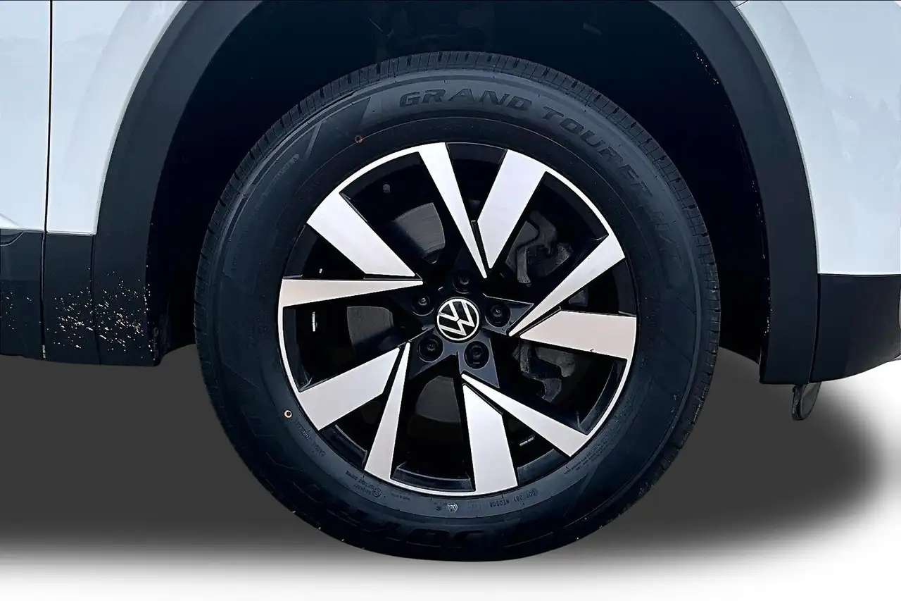 Volkswagen Atlas photo Volkswagen Atlas