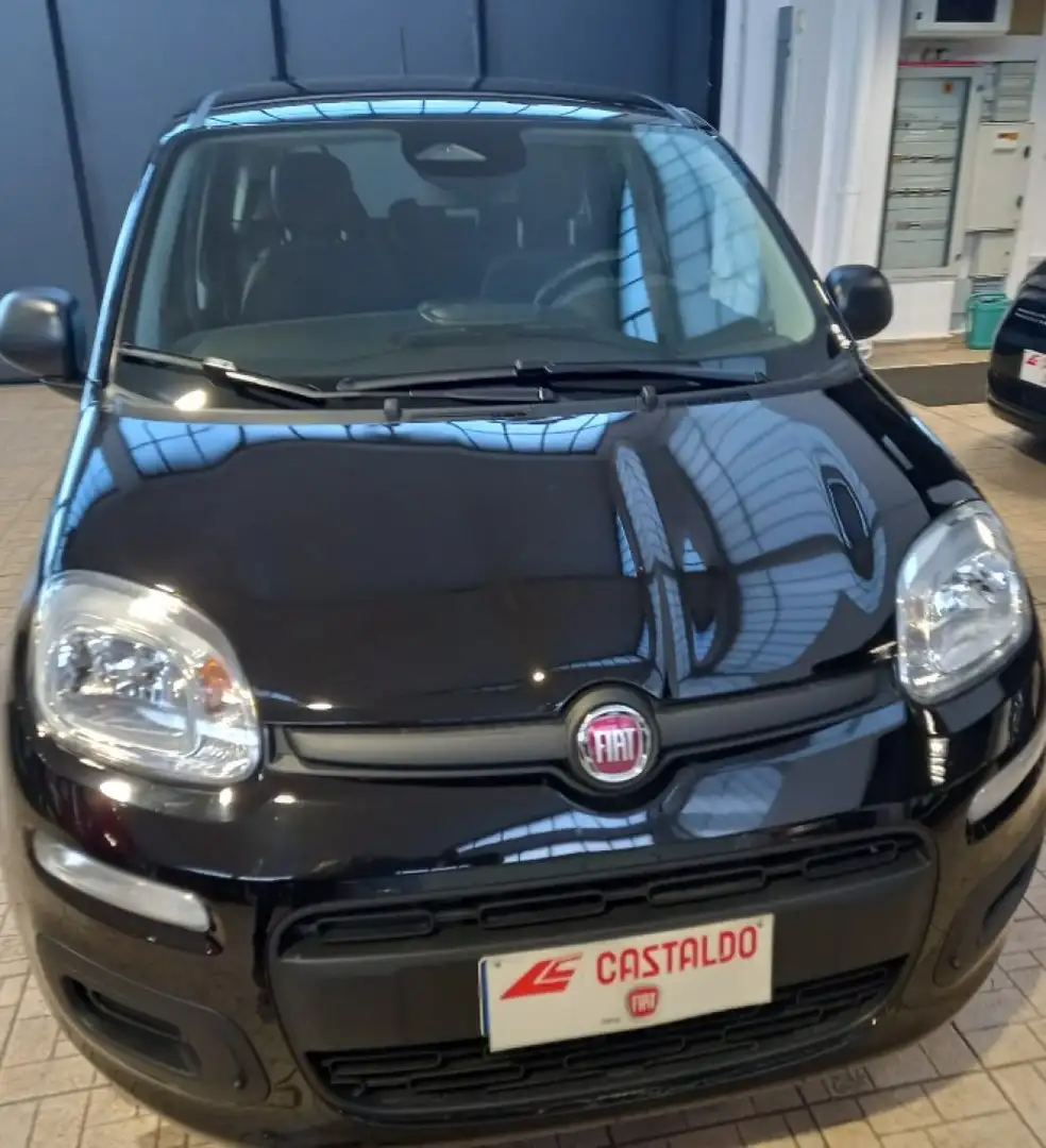 Fiat Panda 1.0 FireFly S&S Hybrid Negru - 1