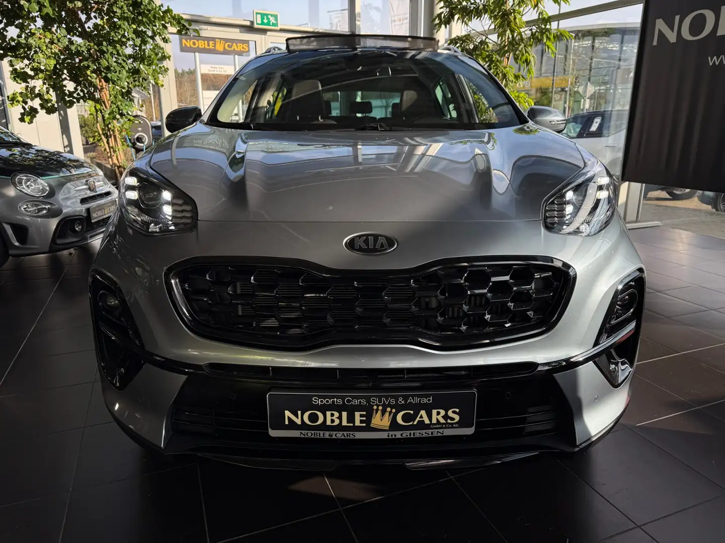 Kia Sportage Black Edition PANO AHK LED Plateado - 2