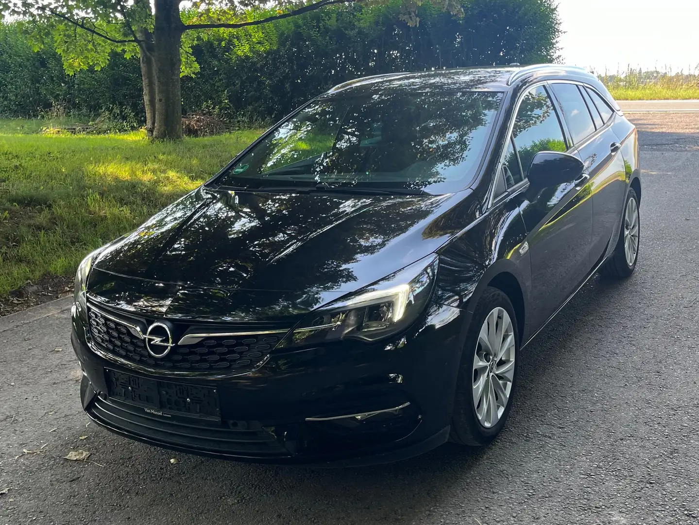 Opel Astra 1.5 CDTI 122CV Noir - 2