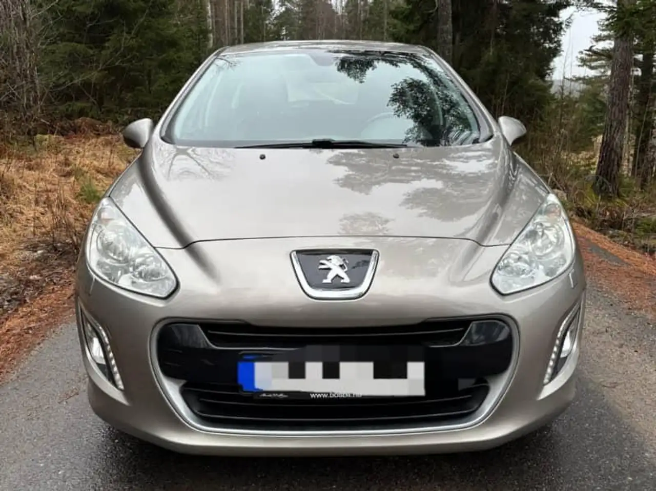 Peugeot 308 1.6 HDi 112ch FAP BVM6 Premium Pack
