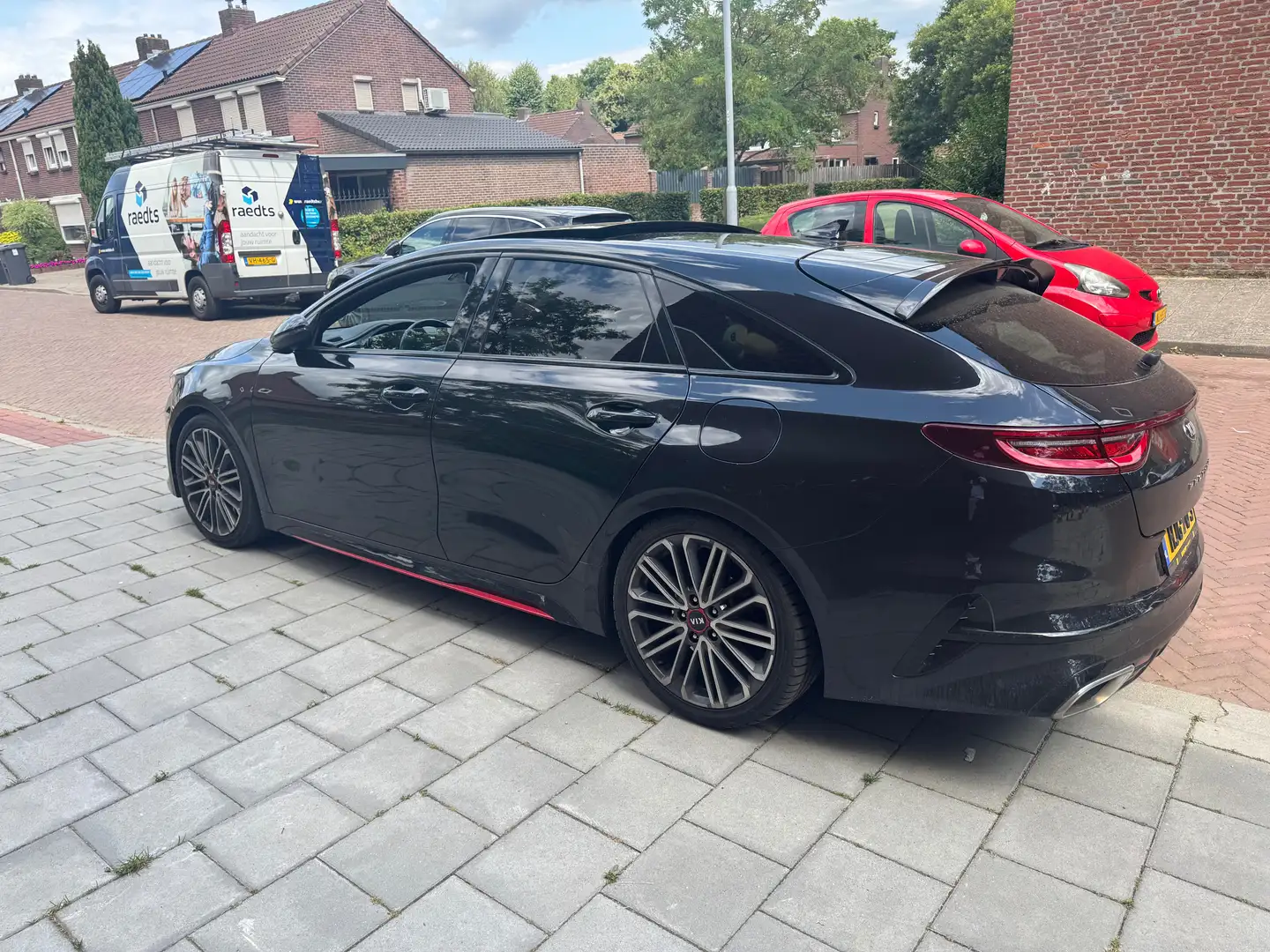Kia ProCeed / pro_cee'd ProCeed / pro_cee'd 1.6 T-GDI GT Zwart - 2