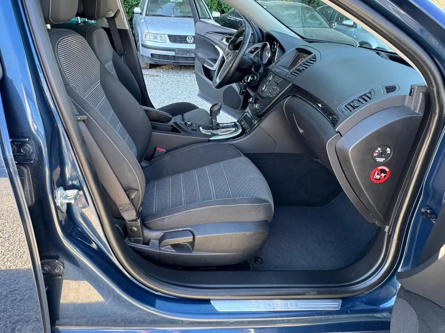 Opel Insignia 2,0 Sport 160PS Allrad Automatik Parkhilfe Xenon Blau - 2