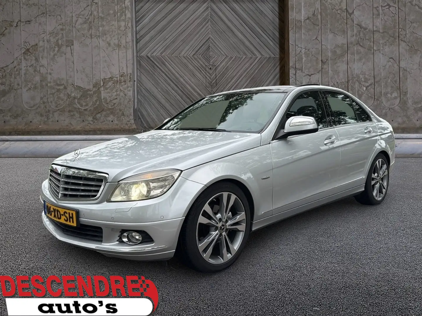 Mercedes-Benz C 280 Elegance youmgtimer, pano, navi, Grijs - 1