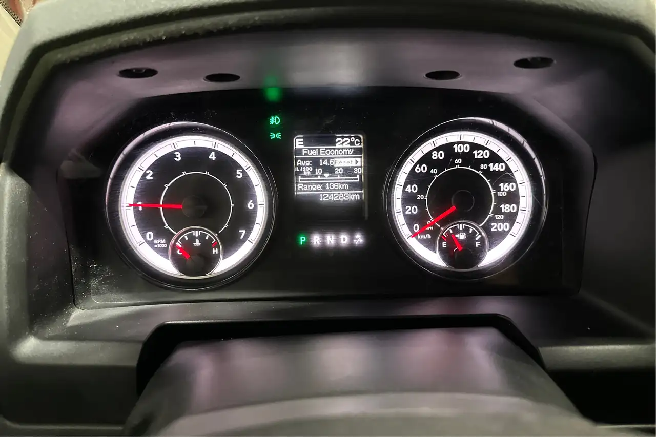 RAM 1500 снимка RAM 1500
