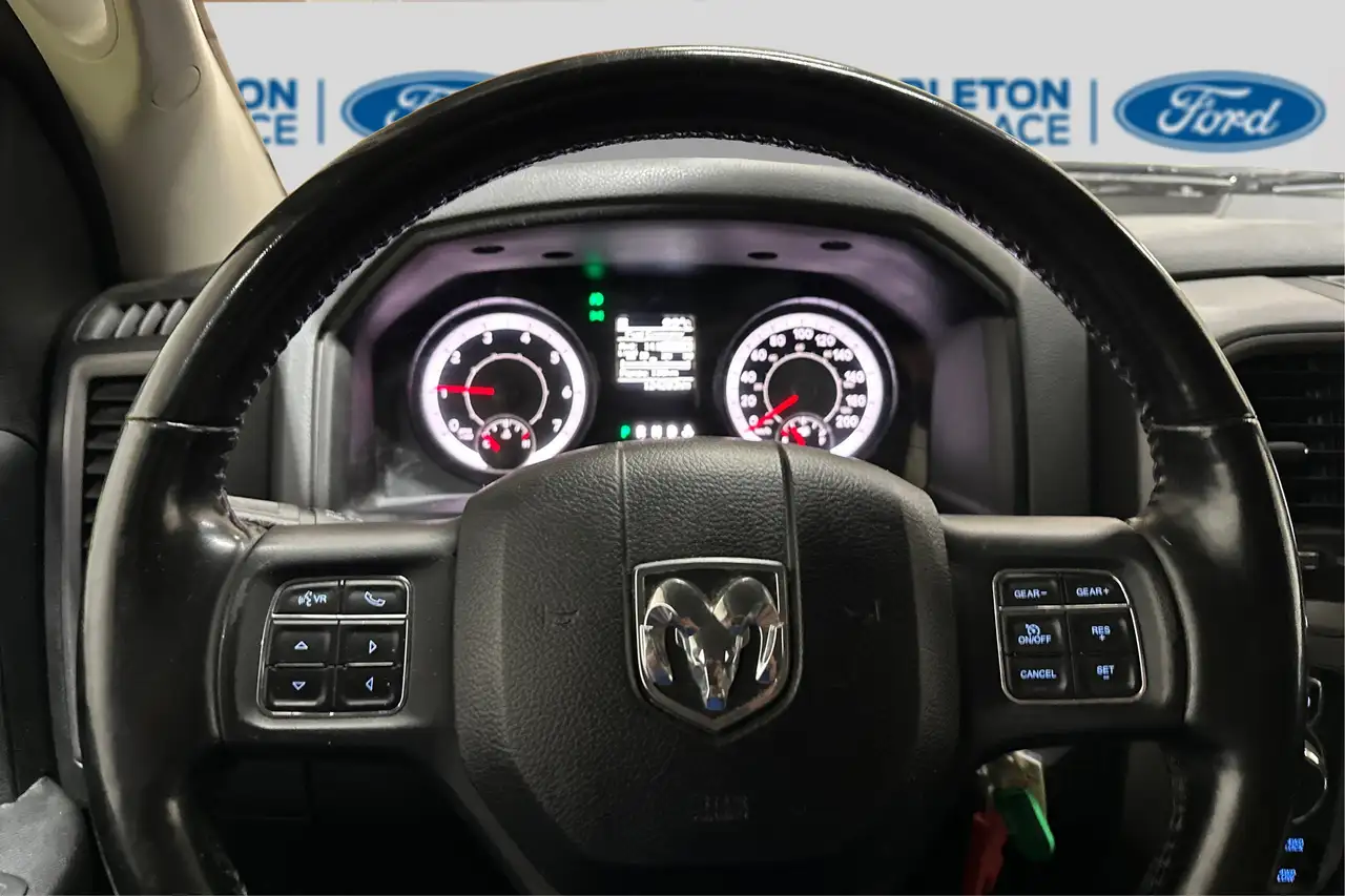RAM 1500 снимка RAM 1500