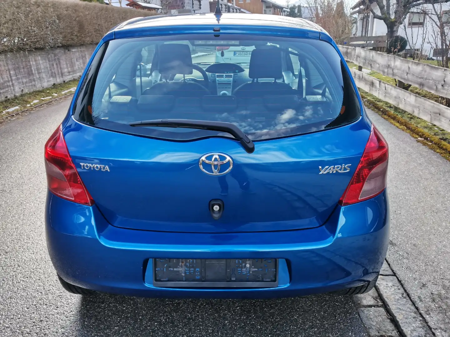 Toyota Yaris Yaris 1.3 VVT-i Team Blau - 2