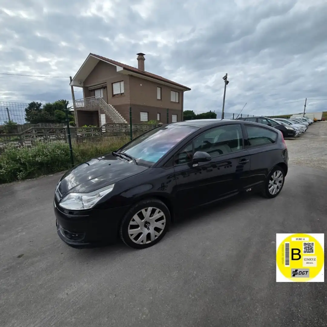 Citroen C4 Coupé 1.6HDI VTS 110 Schwarz - 1