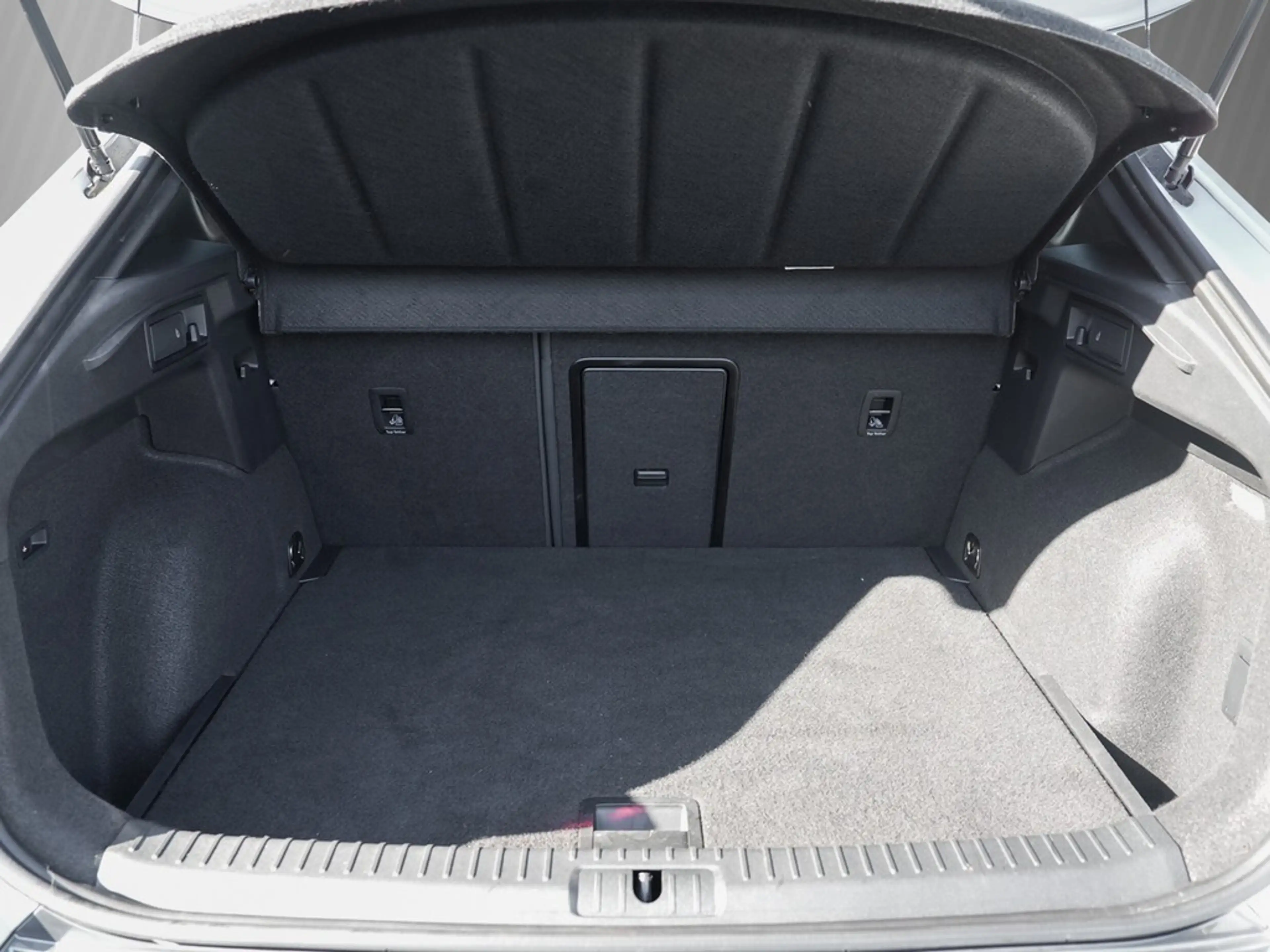 CUPRA Formentor 1.5 TSI DSG AHK/RFK/Full-Link — photo 6