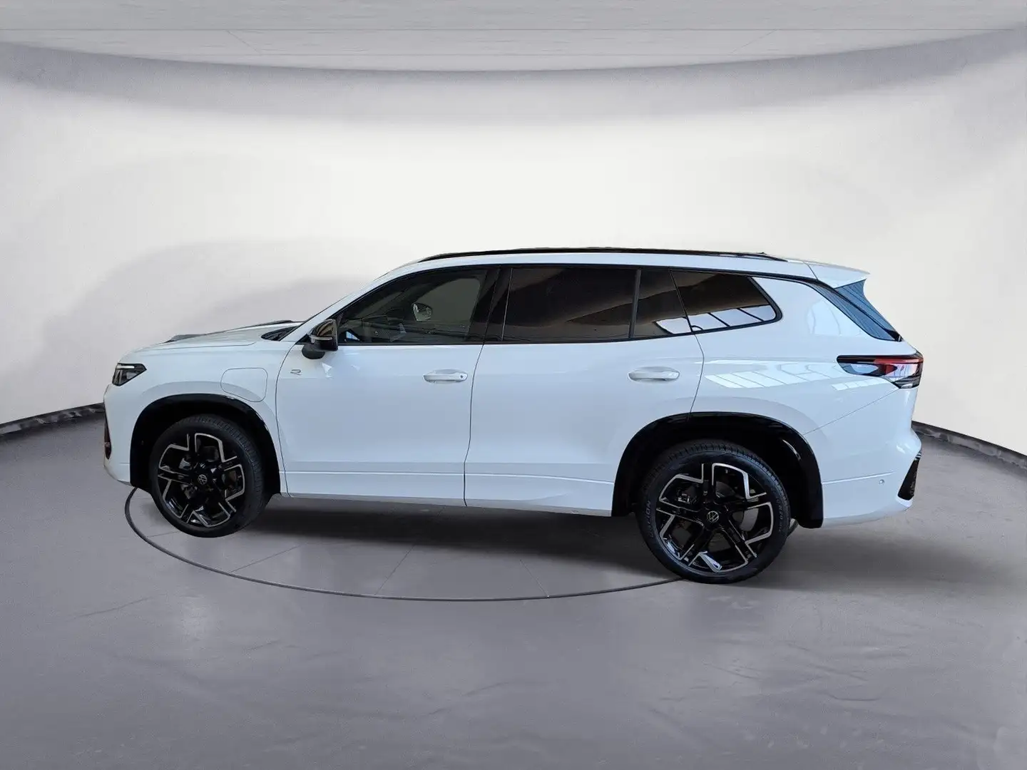 Volkswagen Tayron R-Line 1,5 l eHybrid OPF 130 kW ( Weiß - 2