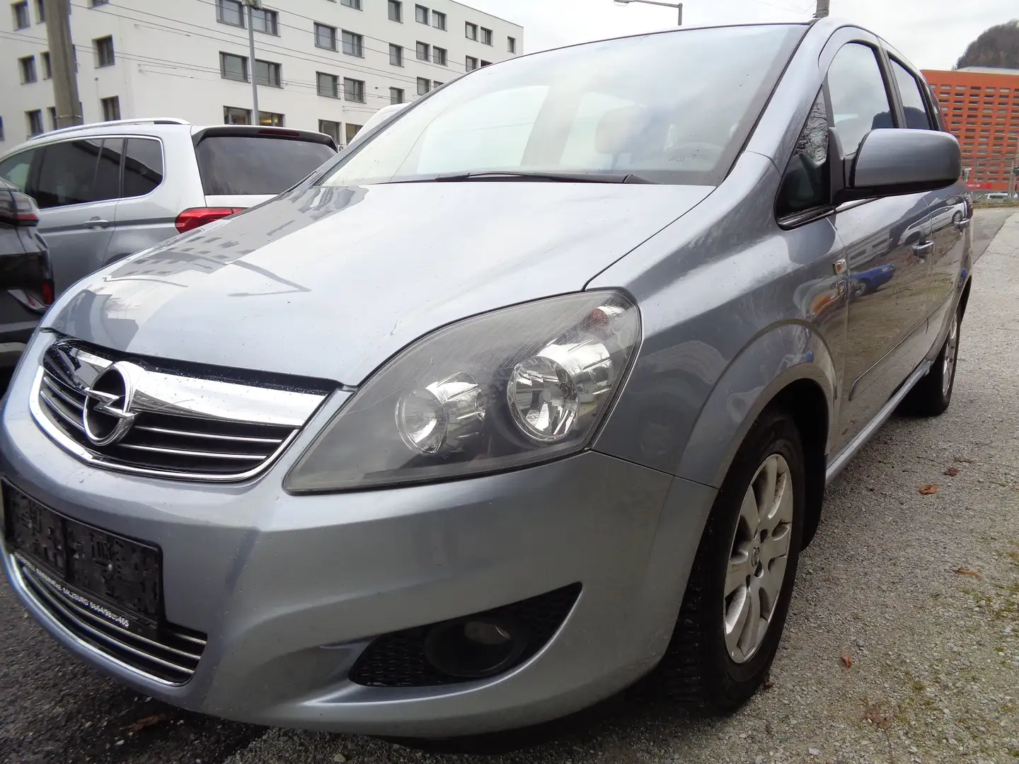 Opel Zafira Zafira 1,6 Cool  7 SITZER Grau - 1