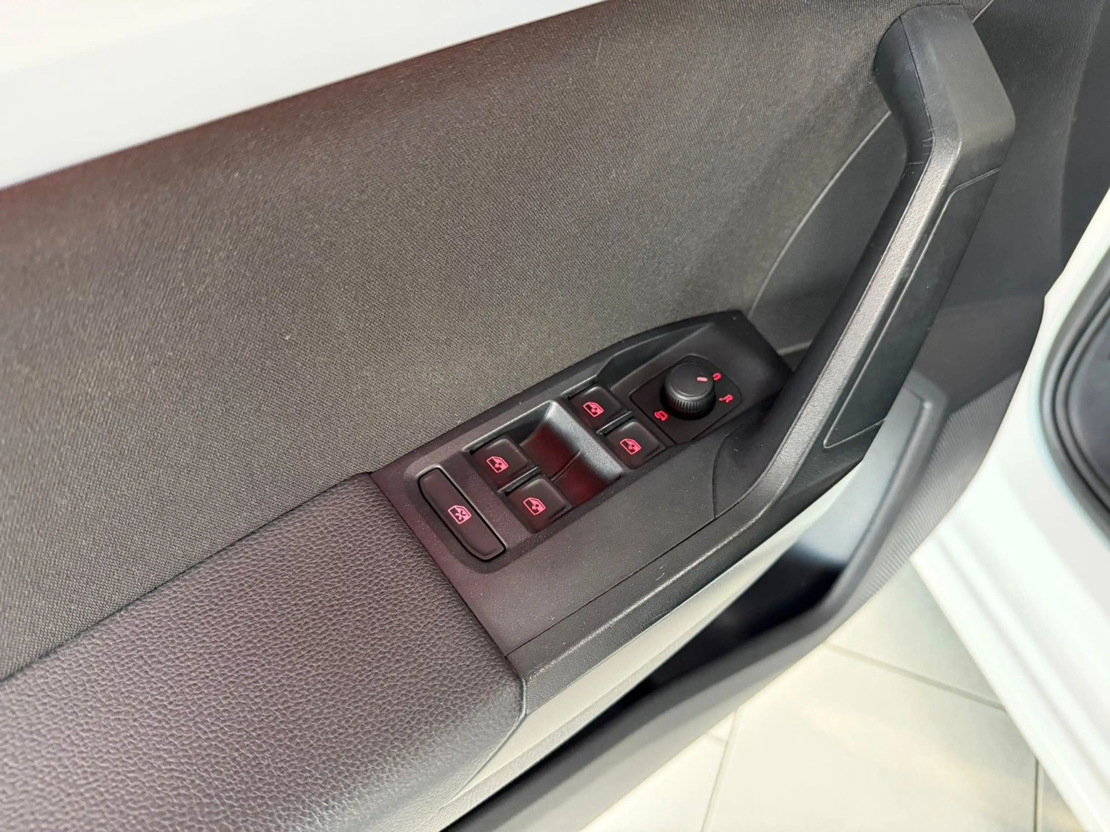 SEAT Ibiza FR|DSG|LED|PDC|SPURASS. — photo 9