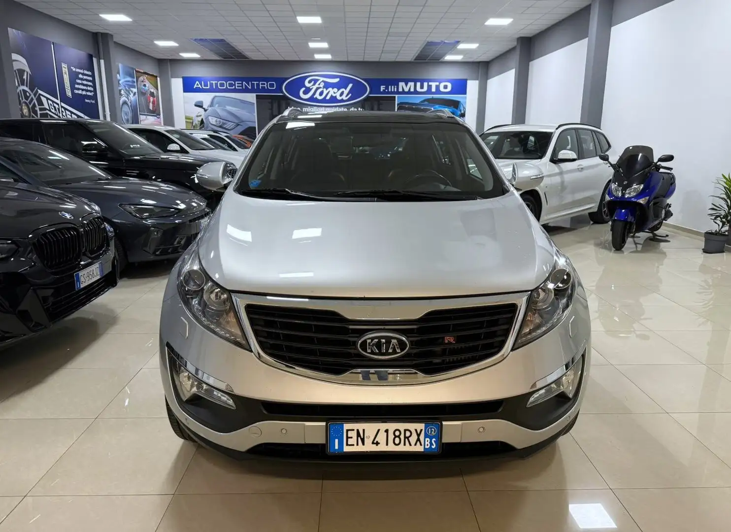 Kia Sportage 2.0 crdi R Awd 184cv auto Argento - 2
