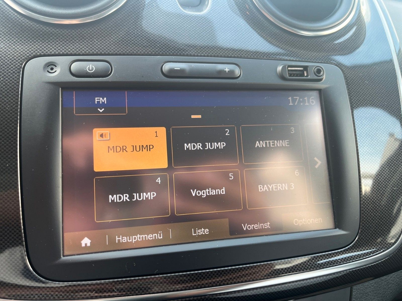 Dacia Sandero II Comfort — photo 15