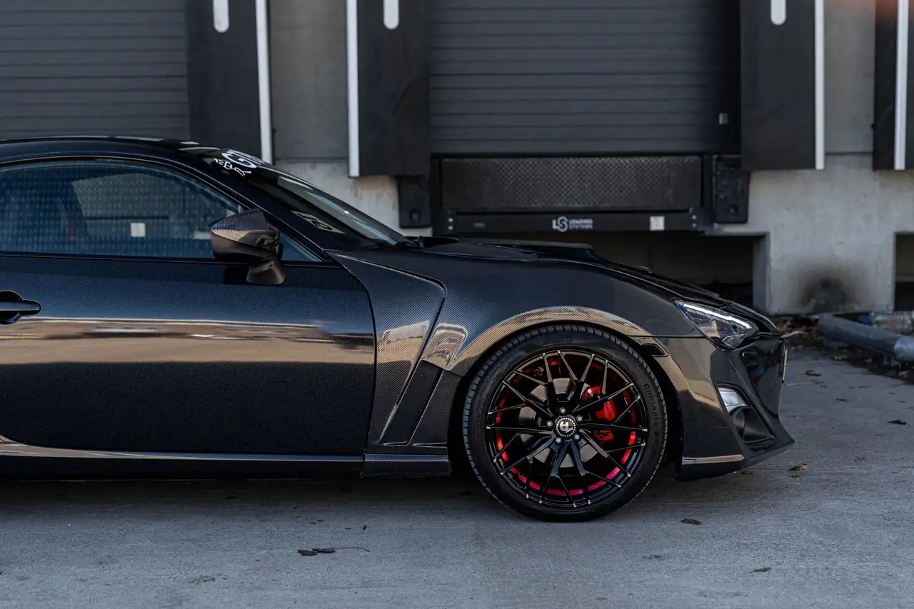 TOYOTA GT86 2.0 D-4S 250CH - FULL CARBON - MOTEUR REVISE - COVERING