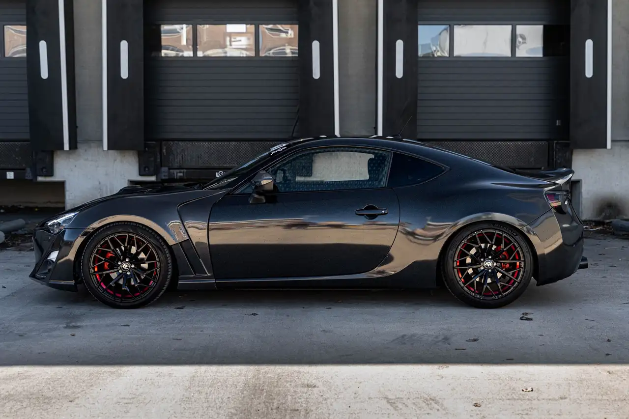 TOYOTA GT86 2.0 D-4S 250CH - FULL CARBON - MOTEUR REVISE - COVERING
