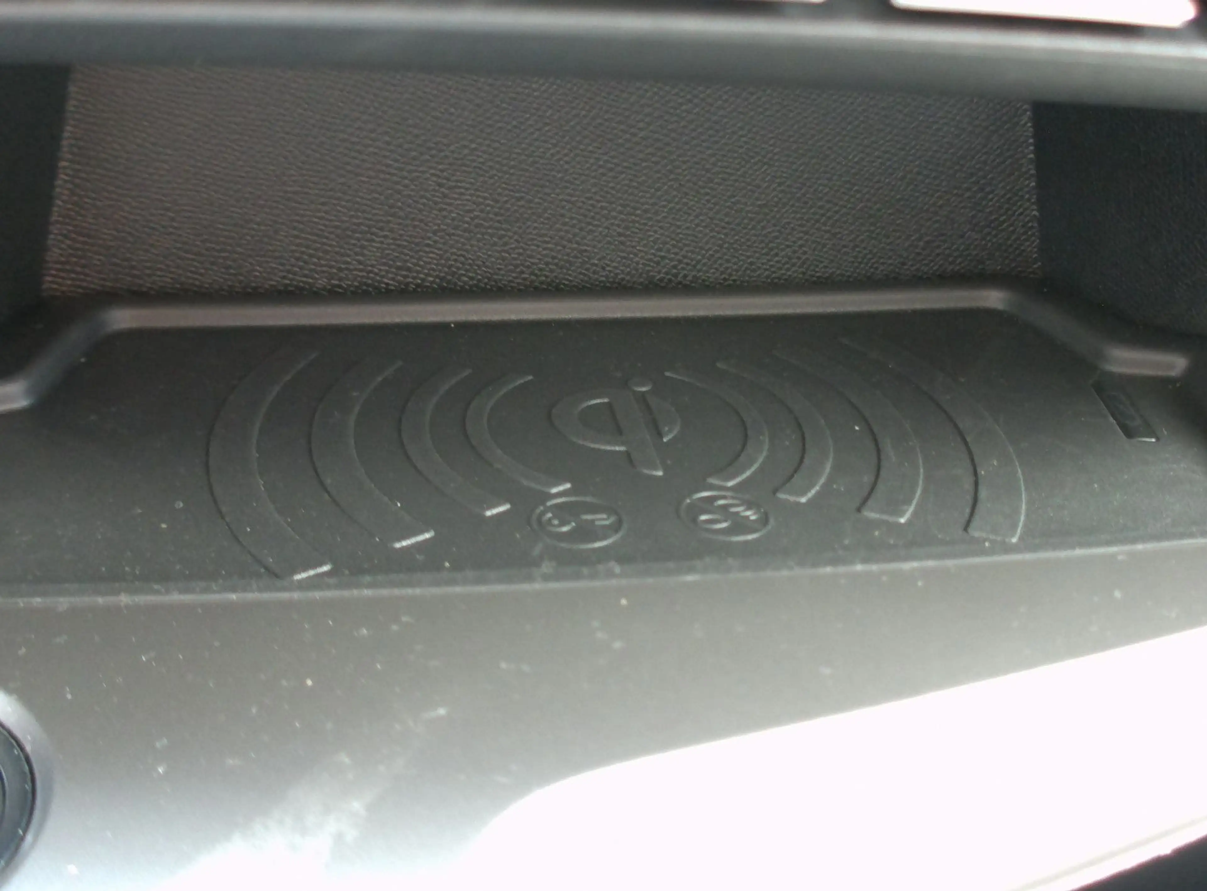 Peugeot 408 Allure.Teilleder.LED.Kamera.Navi.SHZ — photo 20