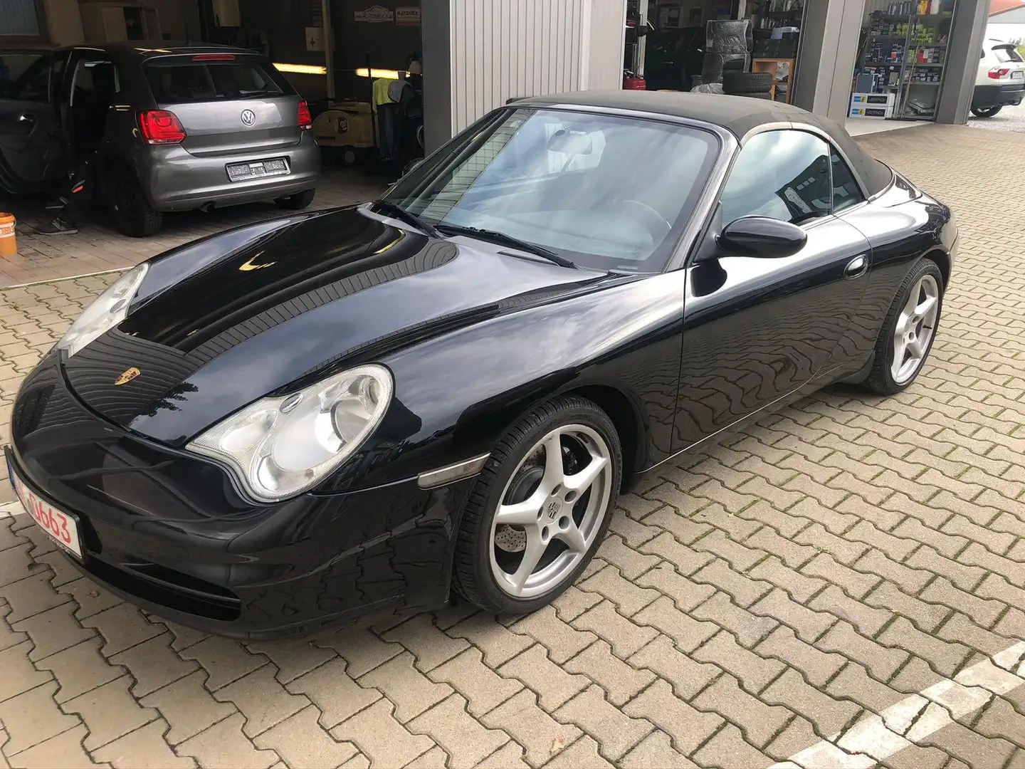 Porsche 996 911 Carrera Cabriolet Schwarz - 1