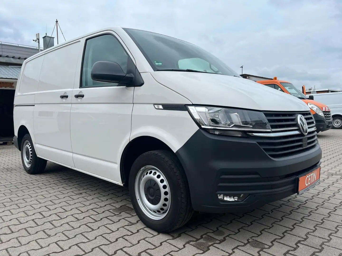 Volkswagen T6 Transporter Weiß - 1
