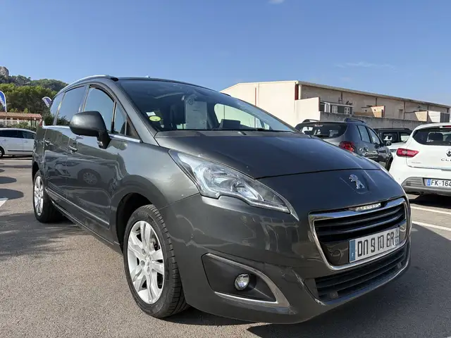 Peugeot 5008 1.6 BlueHDi 120ch Allure S\u0026amp;S