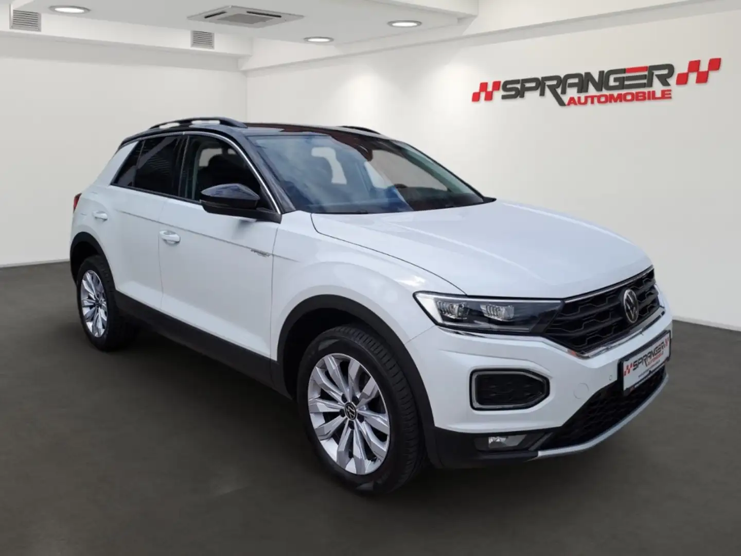 Volkswagen T-Roc *Shzg*Klima*Navi*PDC*Temp*DAB* Weiß - 2