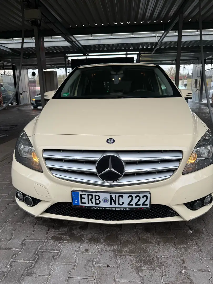 Mercedes-Benz B 180 (CDI) d 7G-DCT - 1