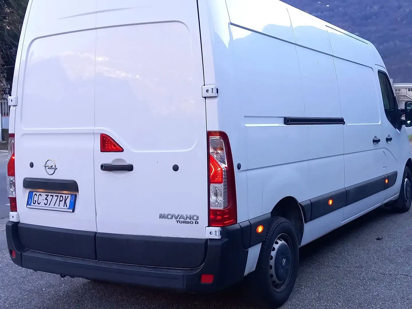 Opel Movano PASSO LUNGO TETTO MEDIO L3 H2 - GARANZIA - 2