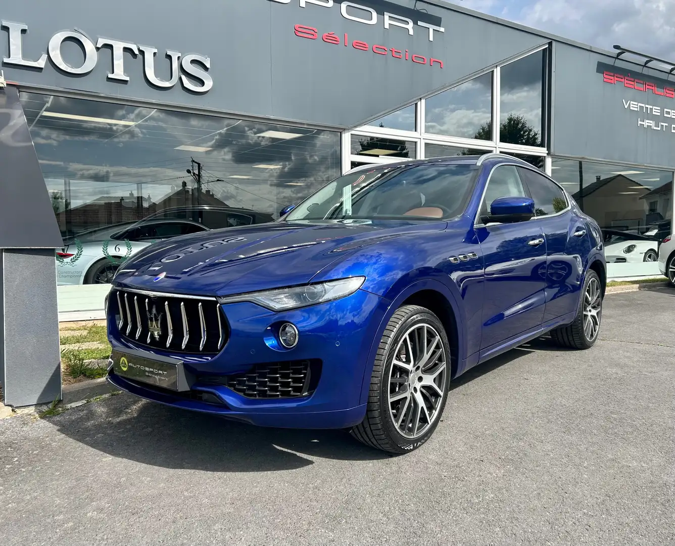Maserati Levante Levante 3.0 V6 Bi-Turbo 430 S Q4 Azul - 2