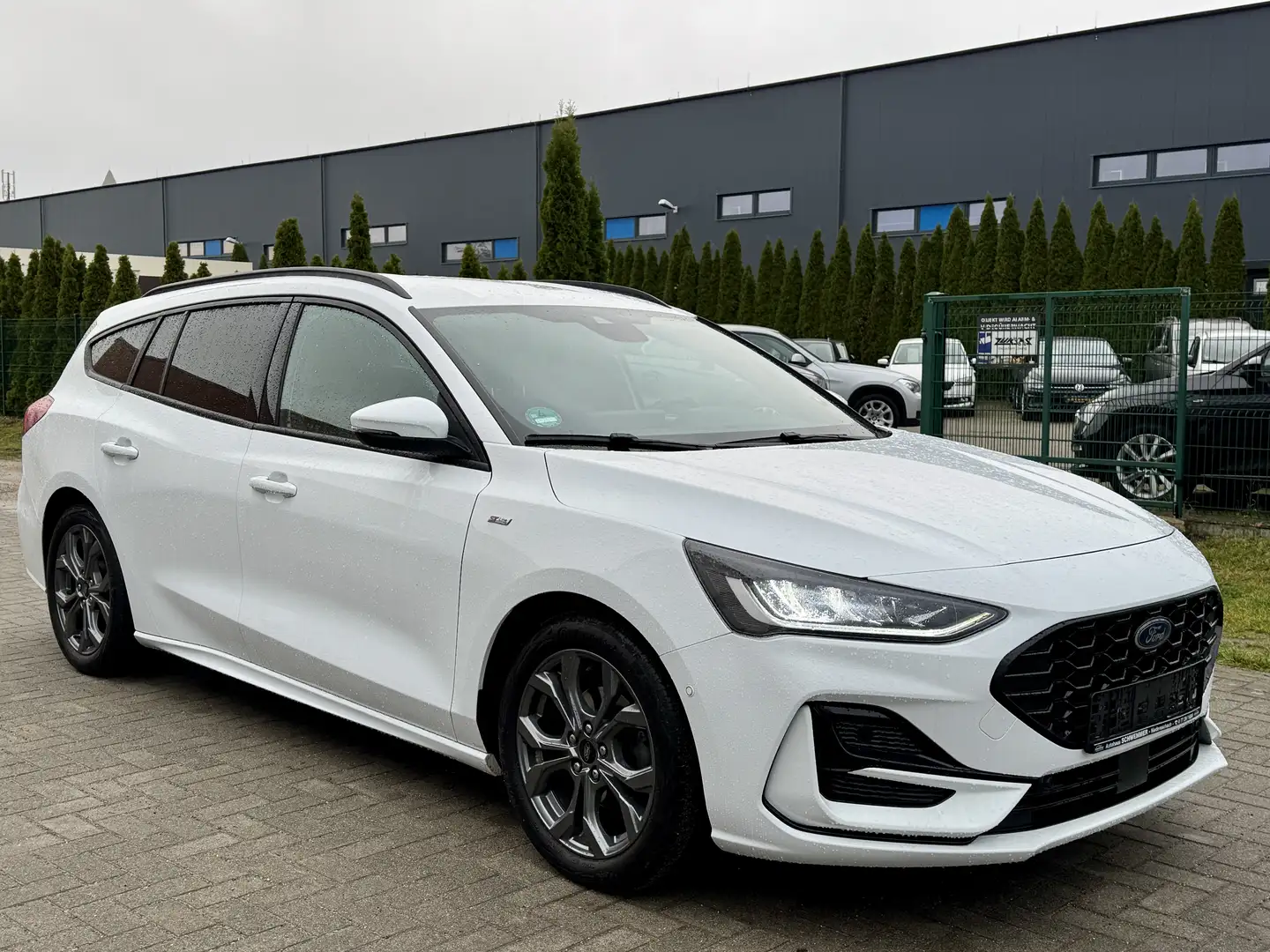 Ford Focus ST-Line, LED, Navi, Virtual, Blisk, Kamera, DAB Weiß - 1
