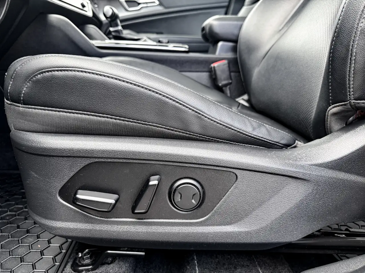Kia Sportage снимка Kia Sportage