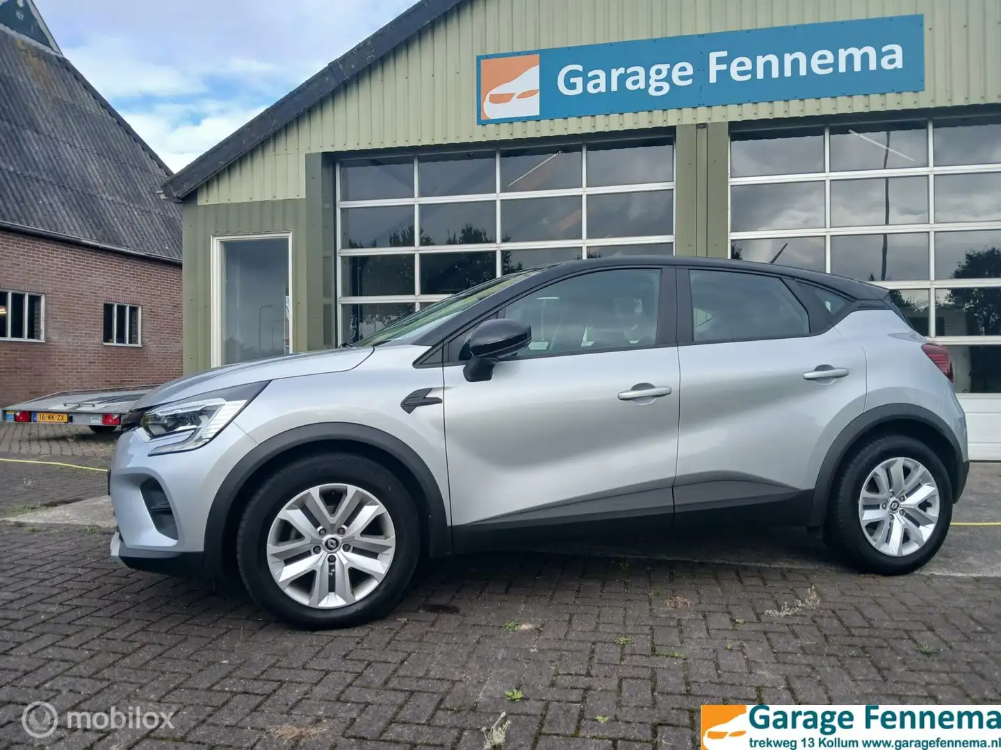 Renault Captur 1.0 TCe 90 Zen Grijs - 2