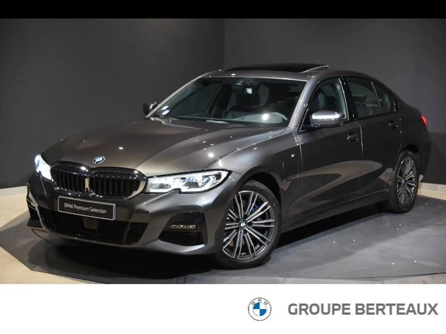 BMW 330 330eA 292ch M Sport 10cv Grijs - 1