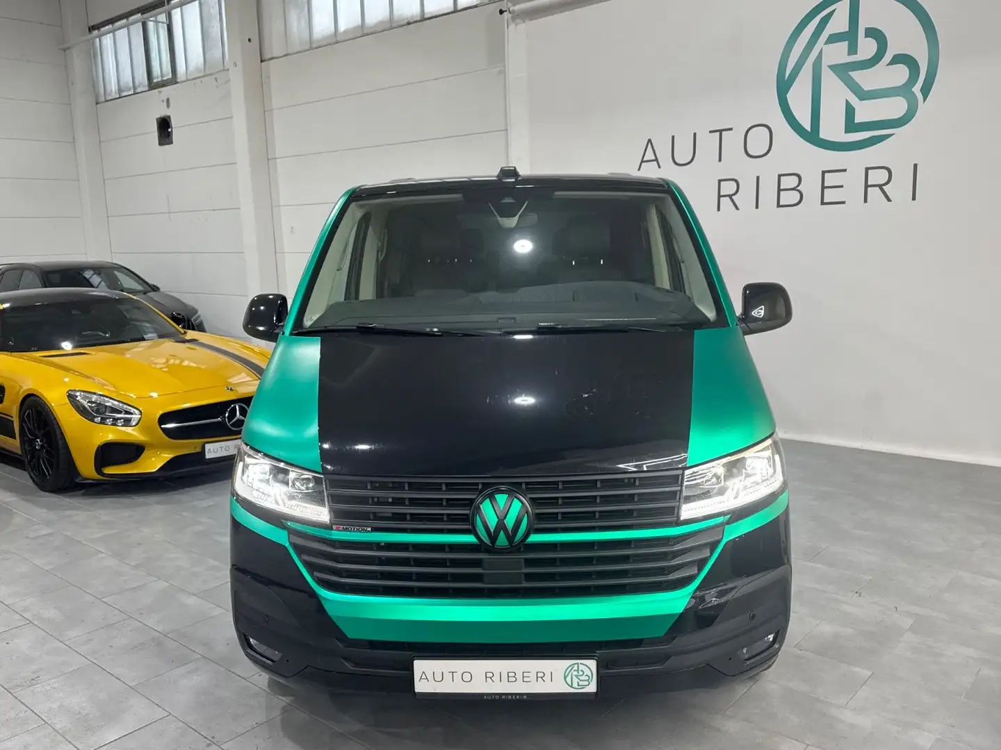 Volkswagen T6 Multivan T6 Transporter Multivan*Standheizung*4-Motion* Schwarz - 2