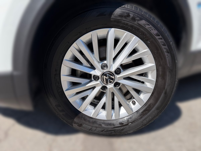 Volkswagen T-Roc 1.0 TSI  LED*SHZ*PDC*App-Connect — photo 8