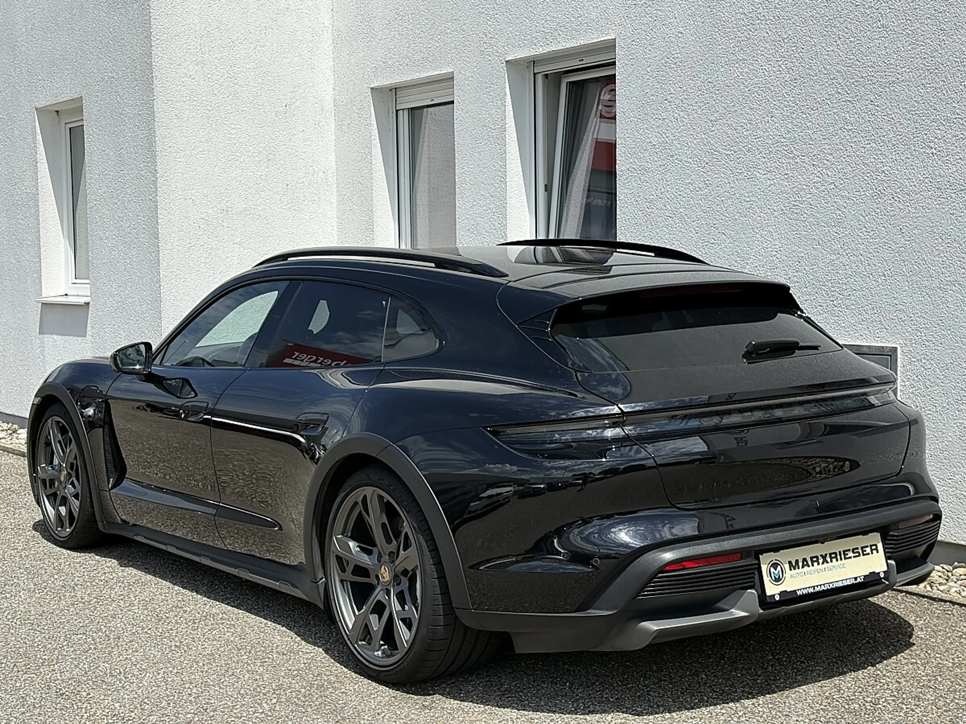 Porsche Taycan TURBO Cross Turismo | APPROVED | Panorama | Mat... — photo 4