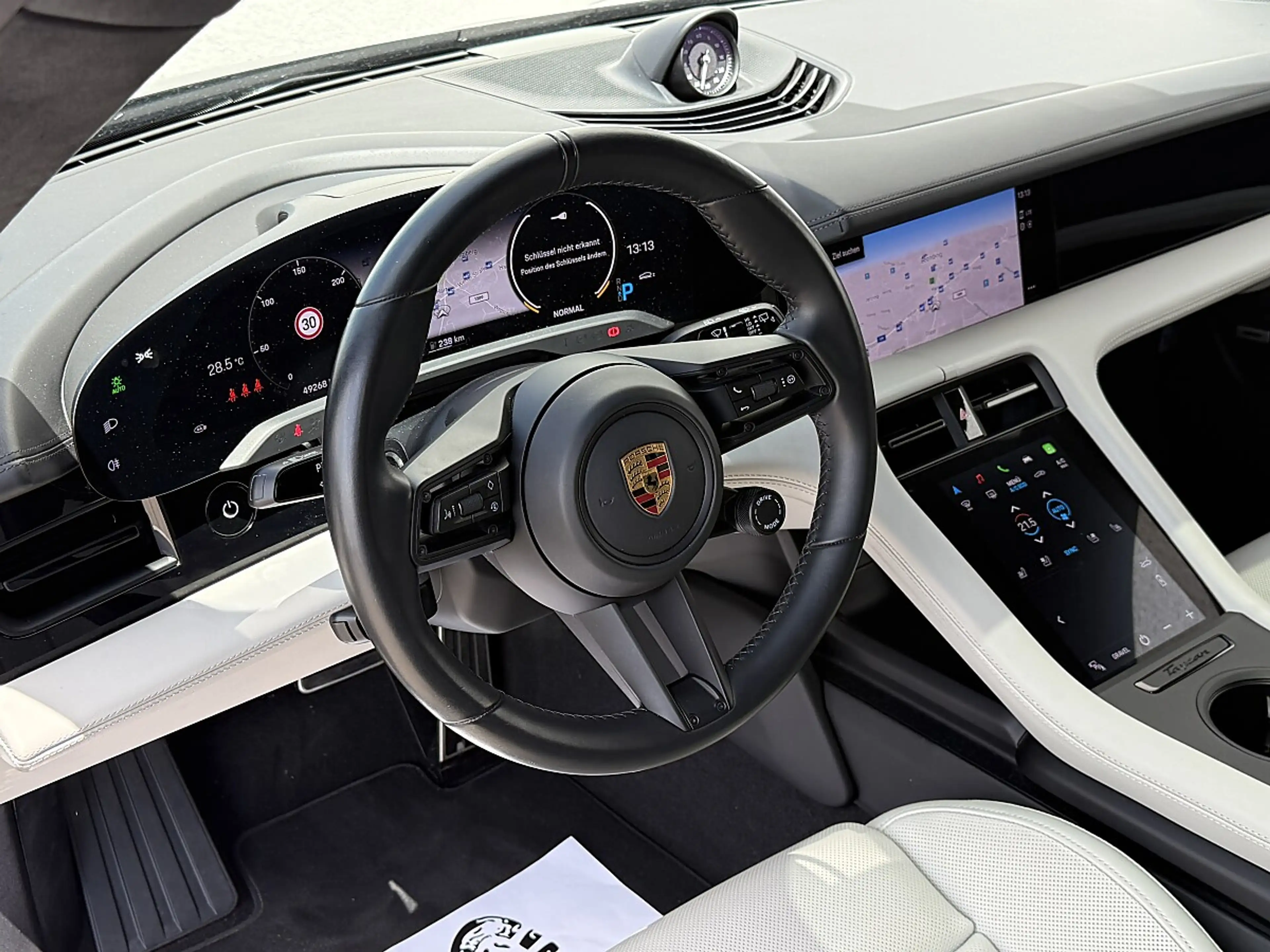 Porsche Taycan TURBO Cross Turismo | APPROVED | Panorama | Mat... — photo 13