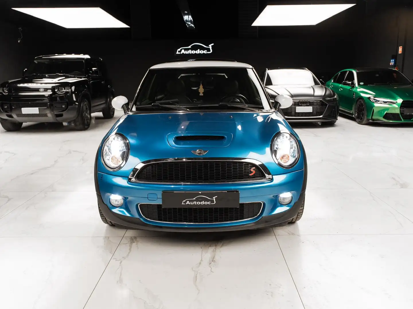 MINI Cooper S Mini III R56 1.6 Chili 175cv MANUALE TETTO BIXENO Bleu - 2