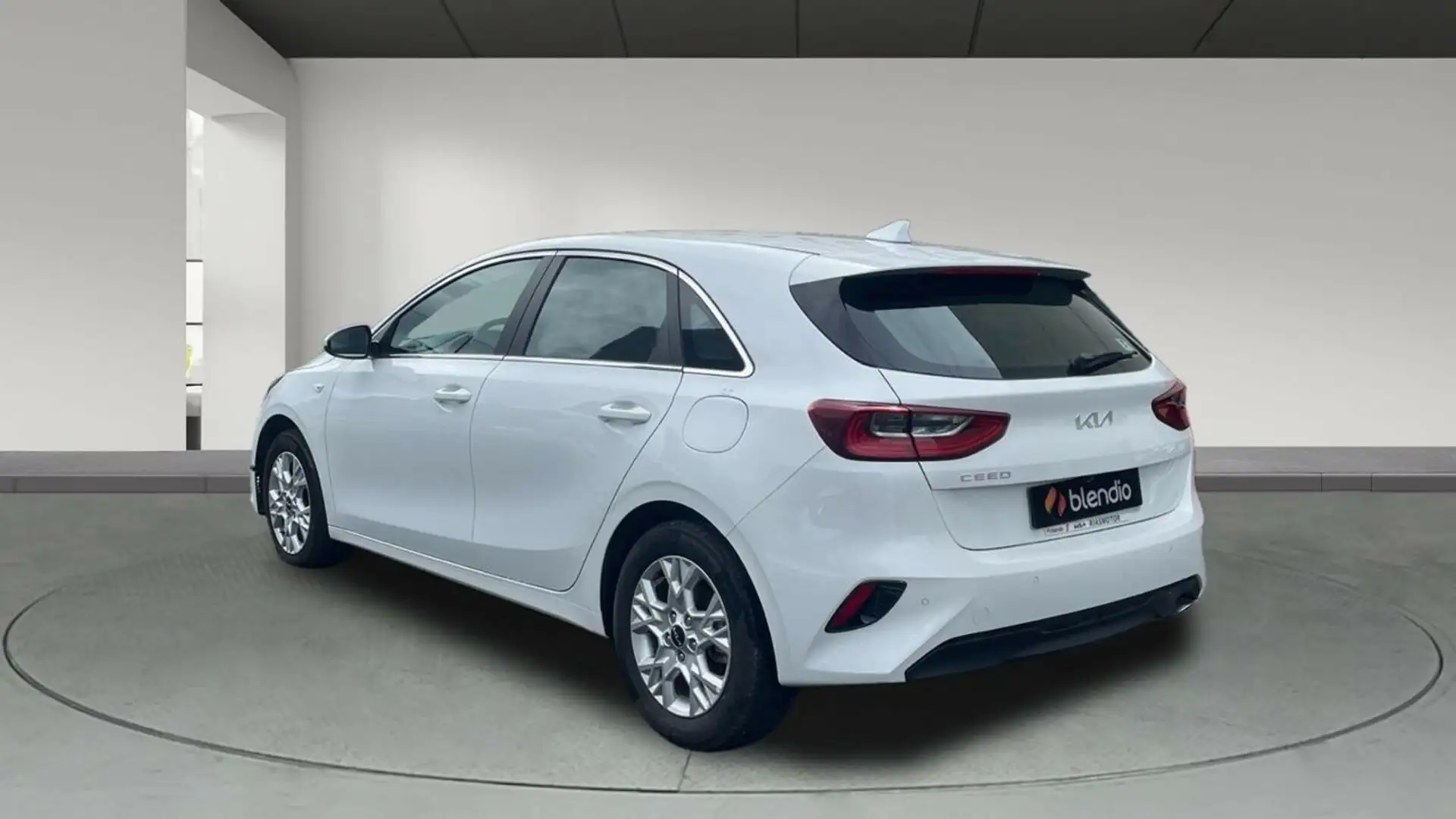 Kia Ceed / cee'd 1.0 T-GDI Drive Blanco - 2