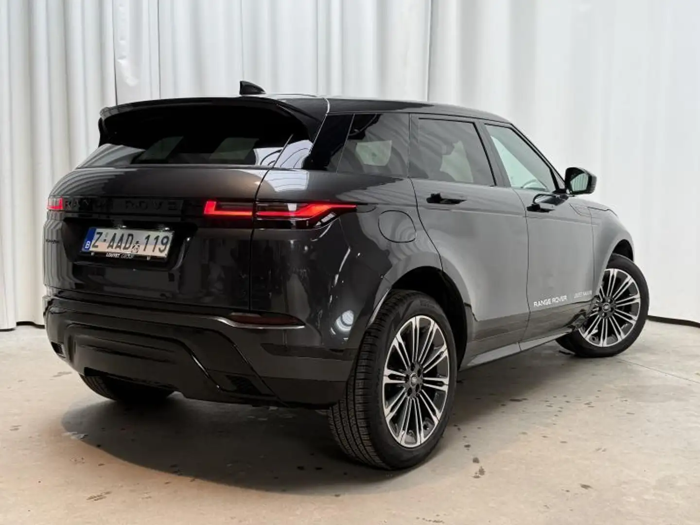 Land Rover Range Rover Evoque P270e AWD Auto Dynamic SE Grijs - 2