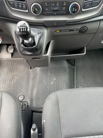 Ford Transit view 15