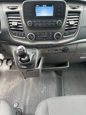 Ford Transit view 14