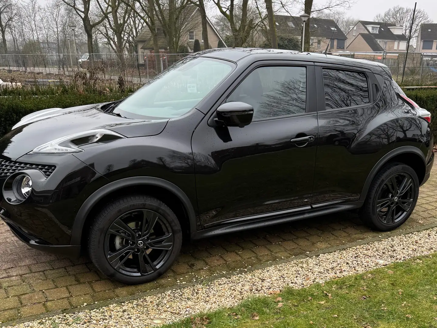 Nissan Juke 1.6 Tekna Zwart - 2