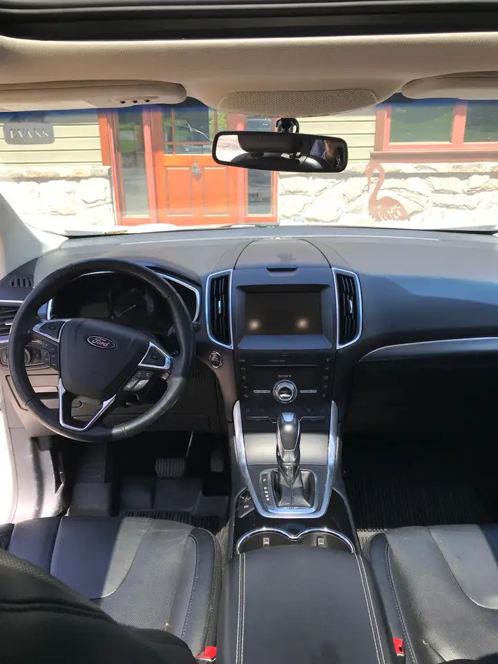 Ford Edge photo Ford Edge