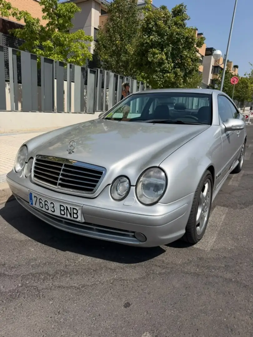 Mercedes-Benz CLK 200 320 Avantgarde Gris - 1