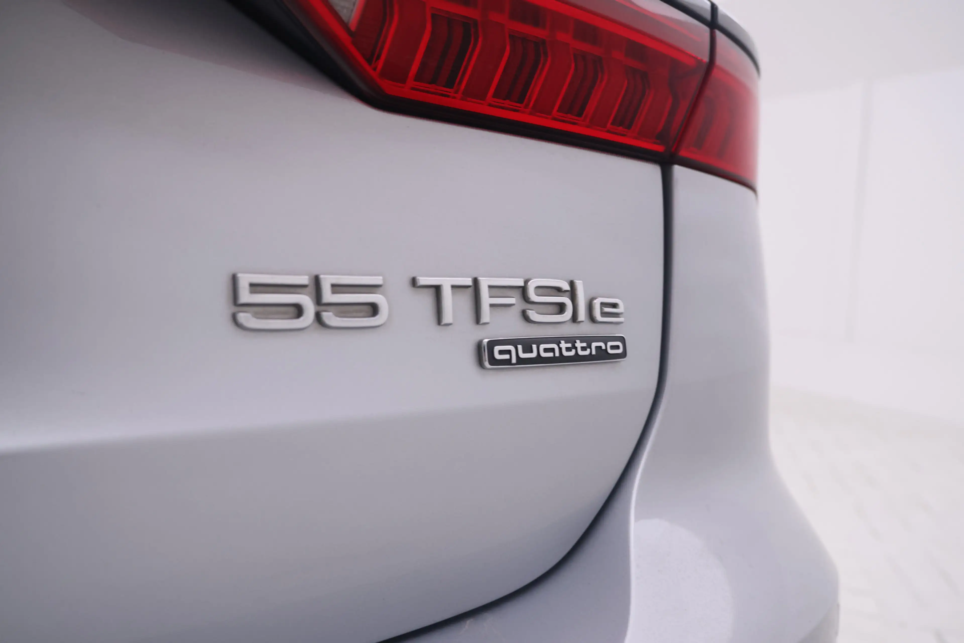 Audi A6 Avant 55 TFSI e quattro Competition S-line 262pk, — photo 12