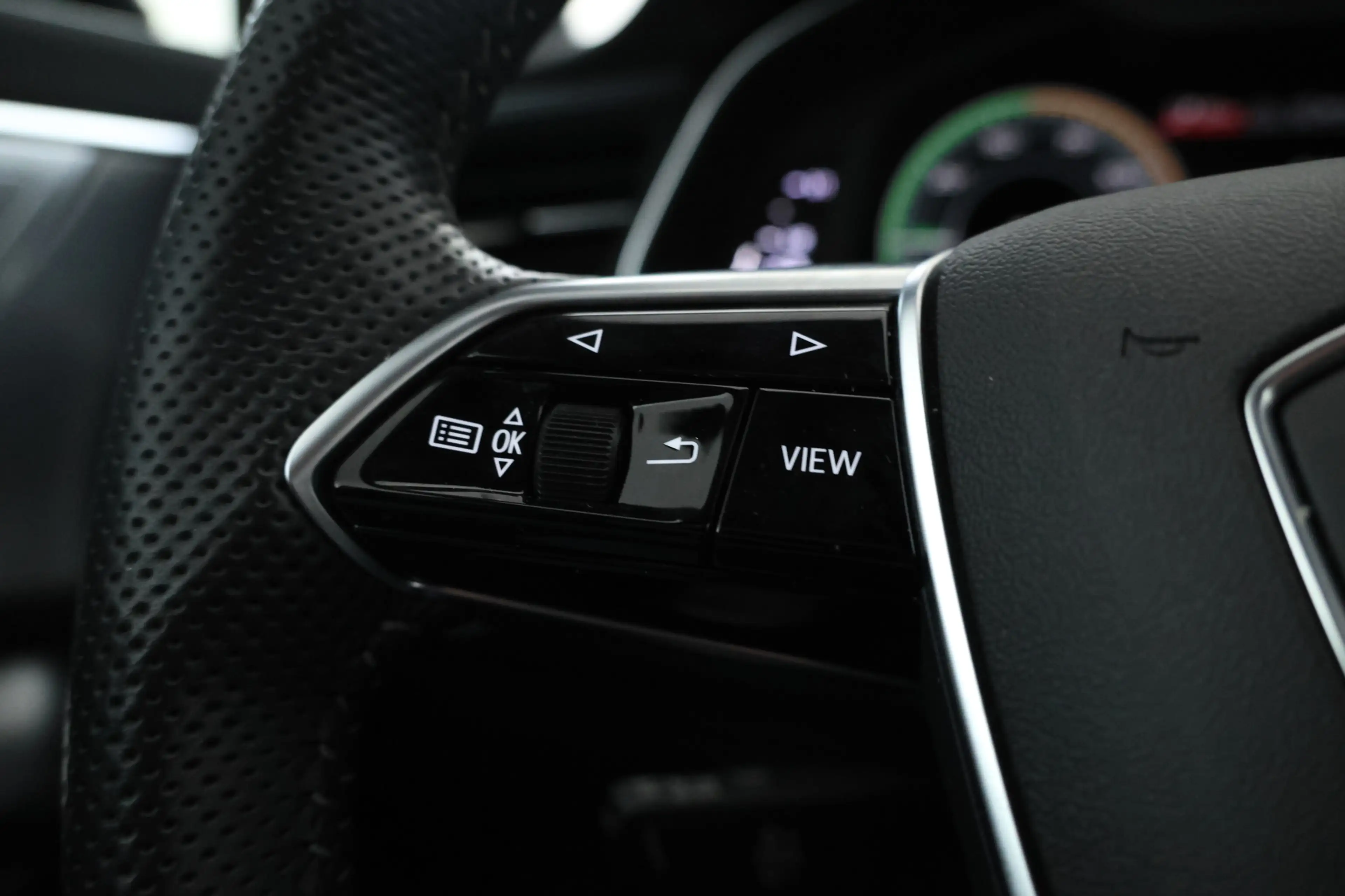 Audi A6 Avant 55 TFSI e quattro Competition S-line 262pk, — photo 25
