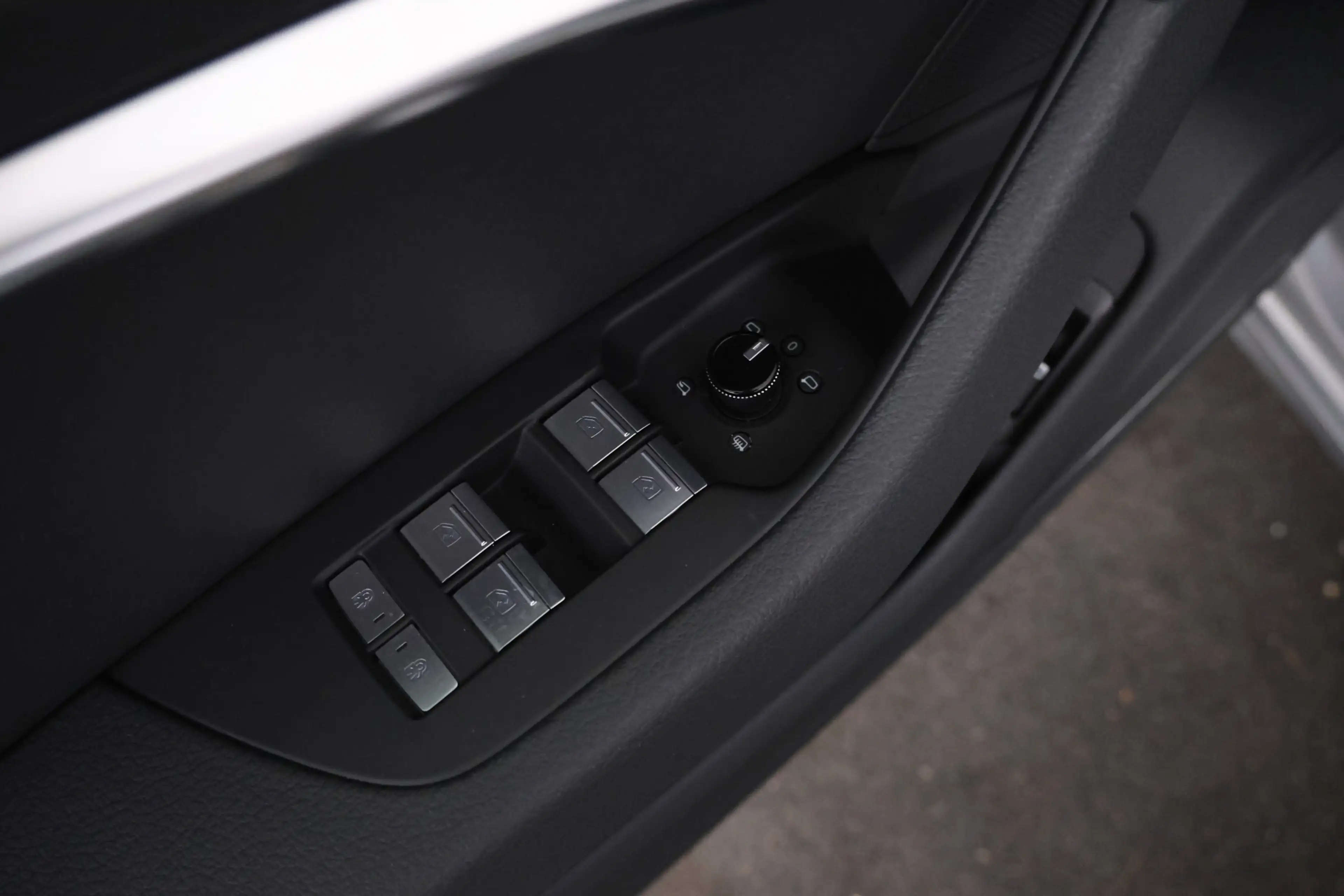 Audi A6 Avant 55 TFSI e quattro Competition S-line 262pk, — photo 17