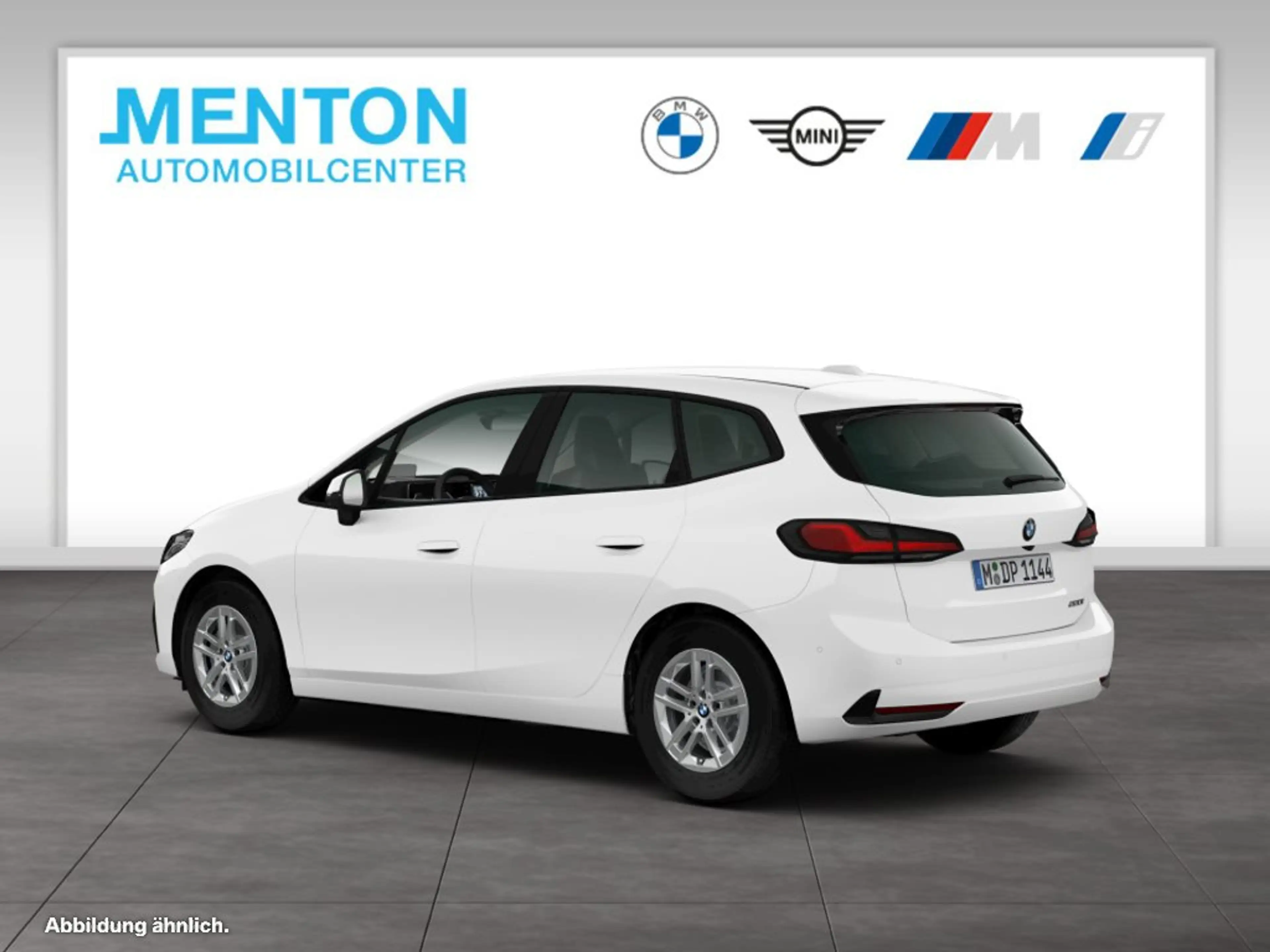 BMW 220 i — photo 7