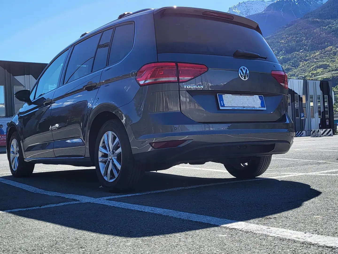 Volkswagen Touran Touran+1.6+tdi+115cv Grigio - 1