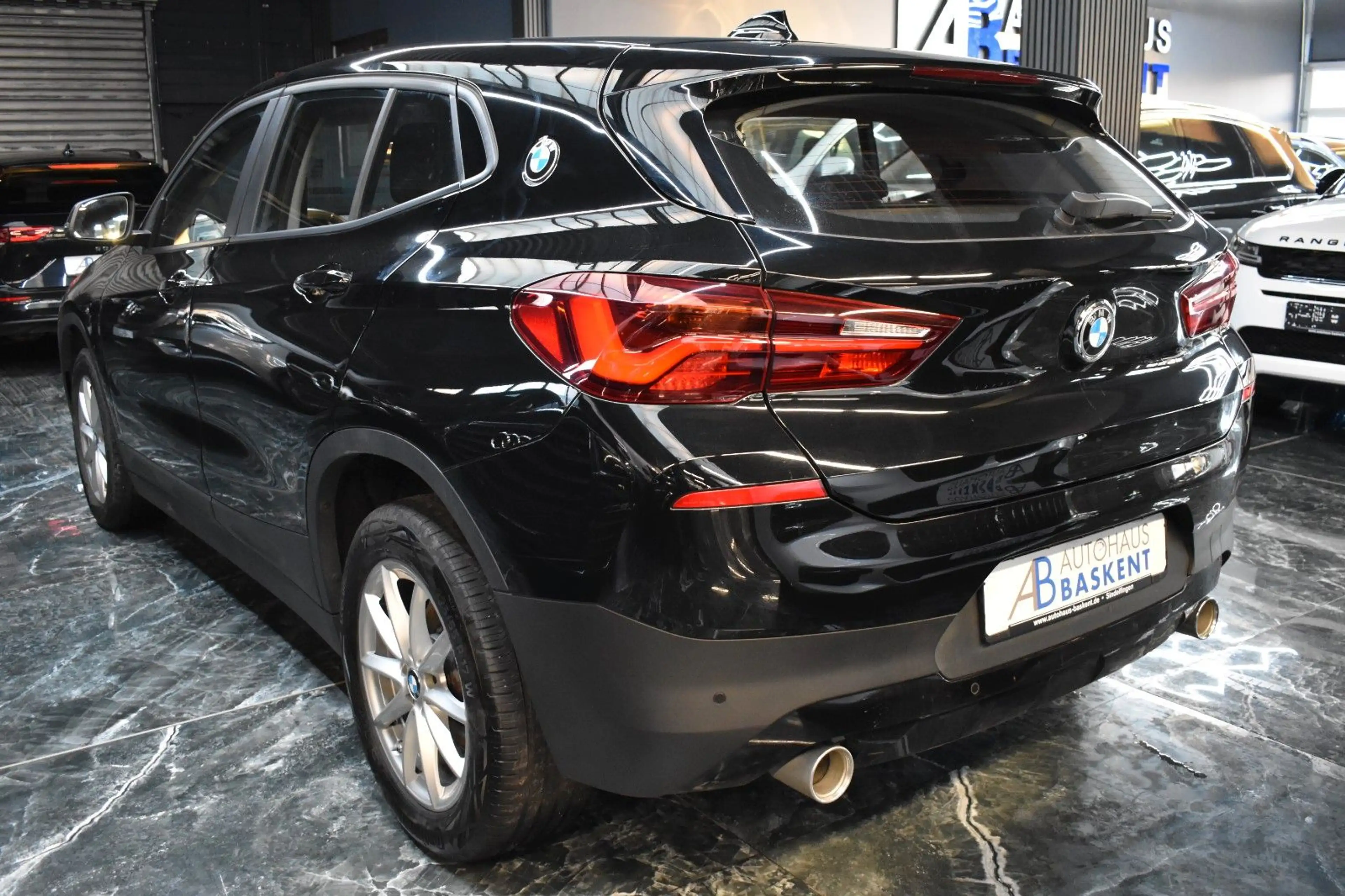 BMW X2 sDrive 18 d Advantage*LED-Scheinwerfer*PDC* — photo 4